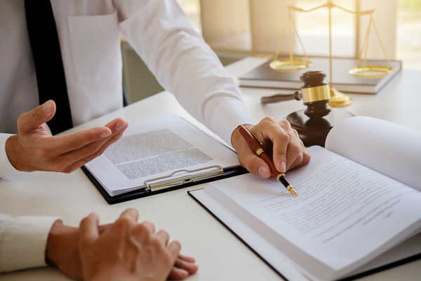 Business Litigation Tips for Contract Disputes