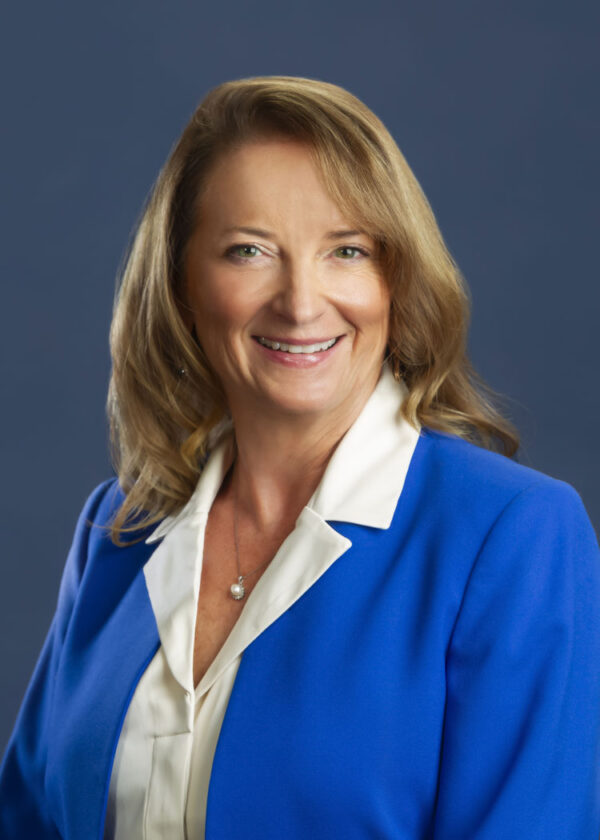 Jennifer Lester headshot