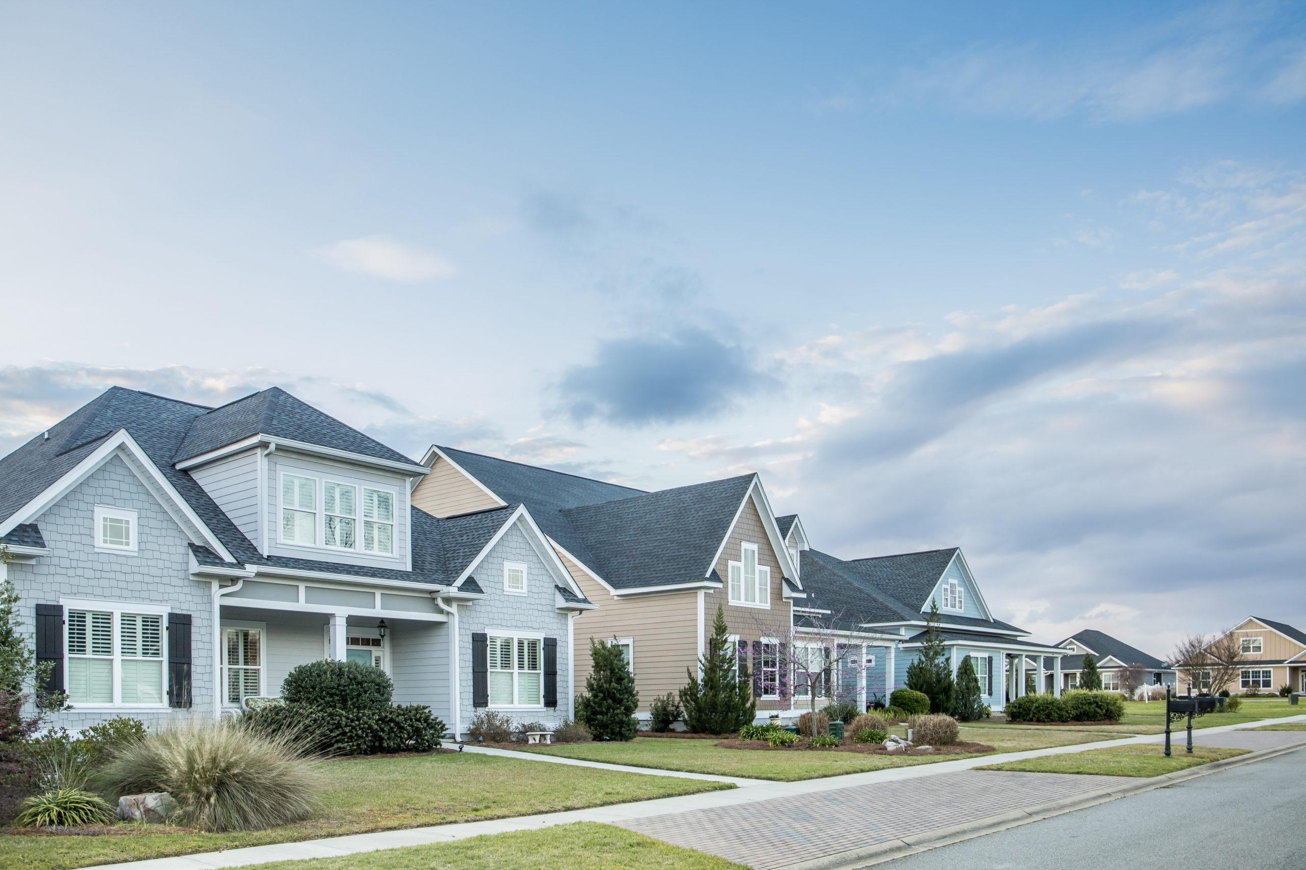 Resolving a Property Dispute: Tips From a Real Property Lawyer