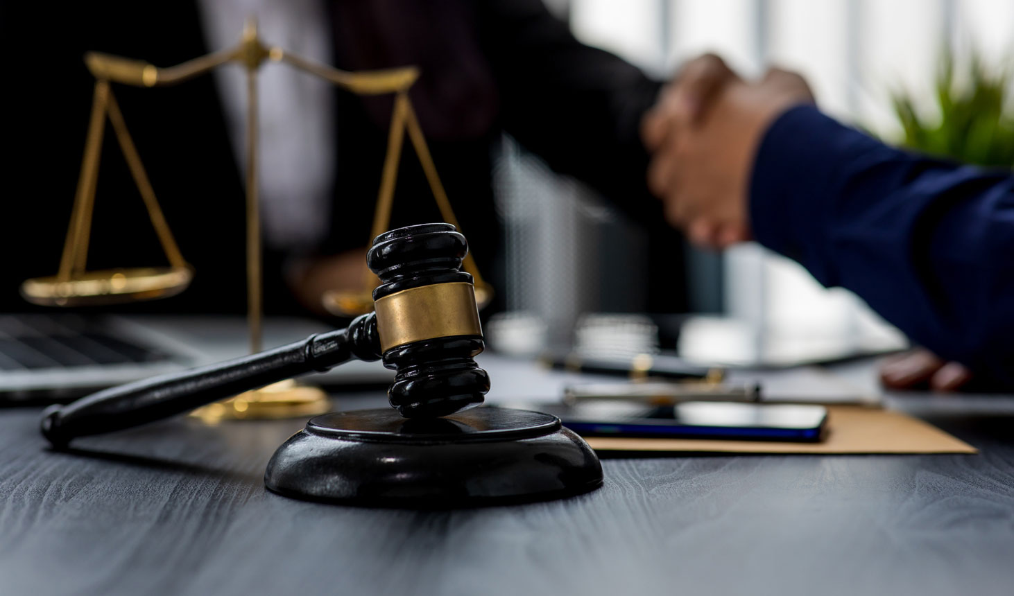 Criminal defense lawyer