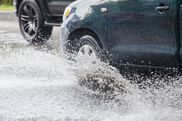 Hydroplaning Accident in Florida: Who Is at Fault?